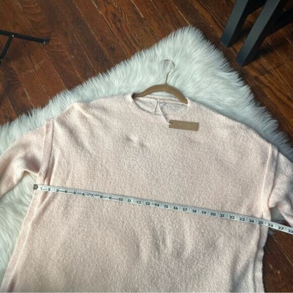 Blush Pink Teddy Bear Lounge Top NWT - Picture 7 of 8